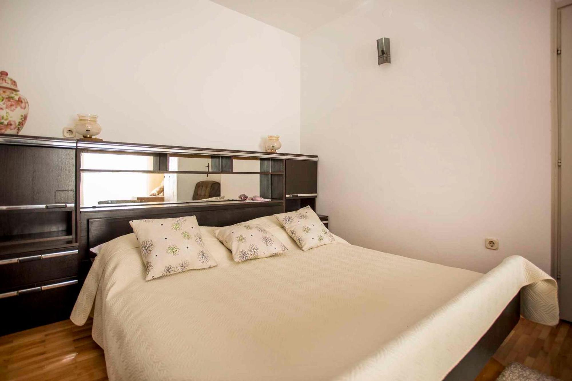Apartments In Rovinj/Istrien 11528 Room photo